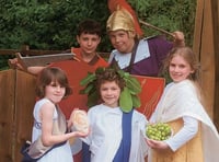 Freinds, Romans .... err, schoolchildren!