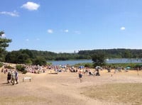 Man exposes himself to two teenage girls at Frensham Great Pond