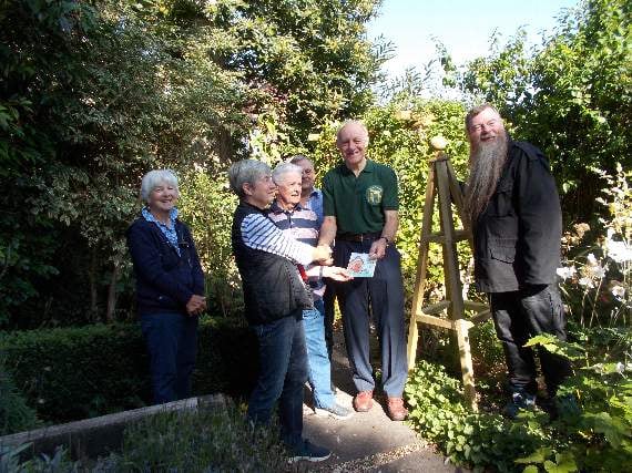 Men’s Shed helps out