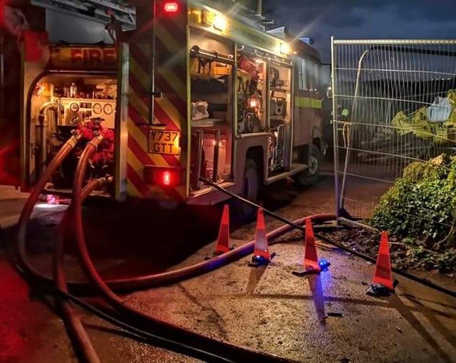 Crews fight blaze at Dittisham