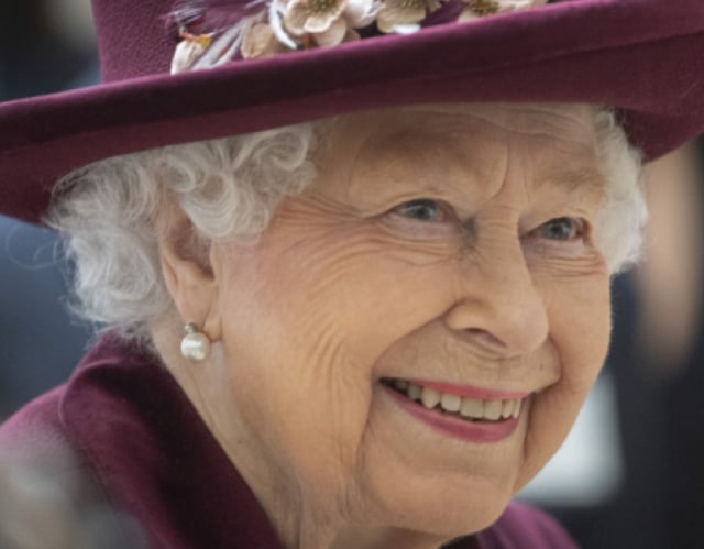 Buckingham Palace announces the death of Queen Elizabeth II