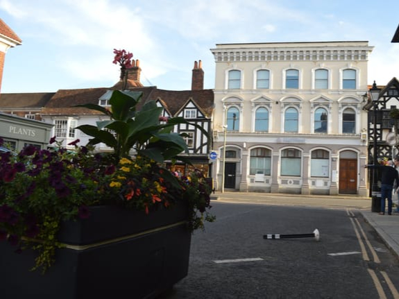 NatWest in The Borough is the second Farnham bank to close this year – after HSBC’s demise in August