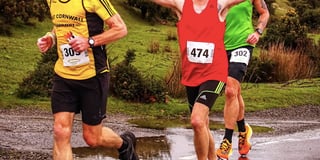 Rain fails to deter runners