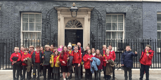 VIDEO: Ysgol Gymraeg y Fenni go to Downing Street