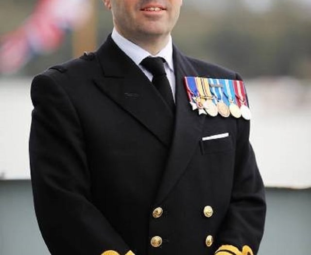 Queen’s former equerry to give talk in Haslemere