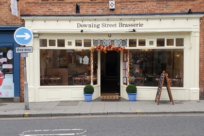 New up market brasserie and cocktail bar arrive in Farnham town centre