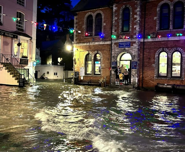 High tides cause flooding in Cornish communities