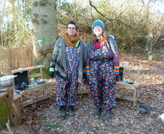 Video: Children's art and nature club at Chawton Park Farm in Alton