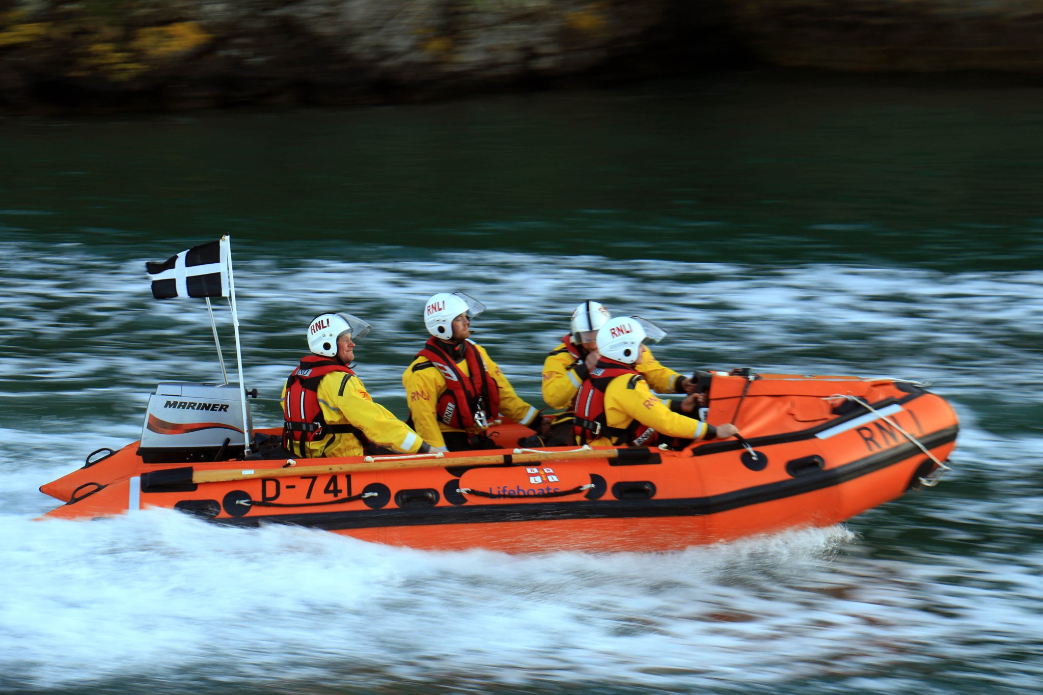 RNLI Mark 200th Anniversary | Cornish-times.co.uk