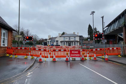 Level crossing to remain closed for rest of week after lorry crash
