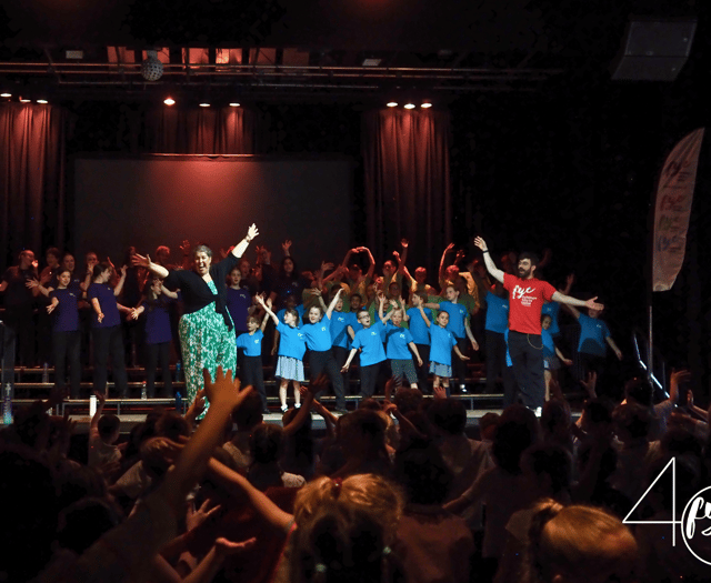 Farnham Youth Choir’s Singing Spree raises the roof