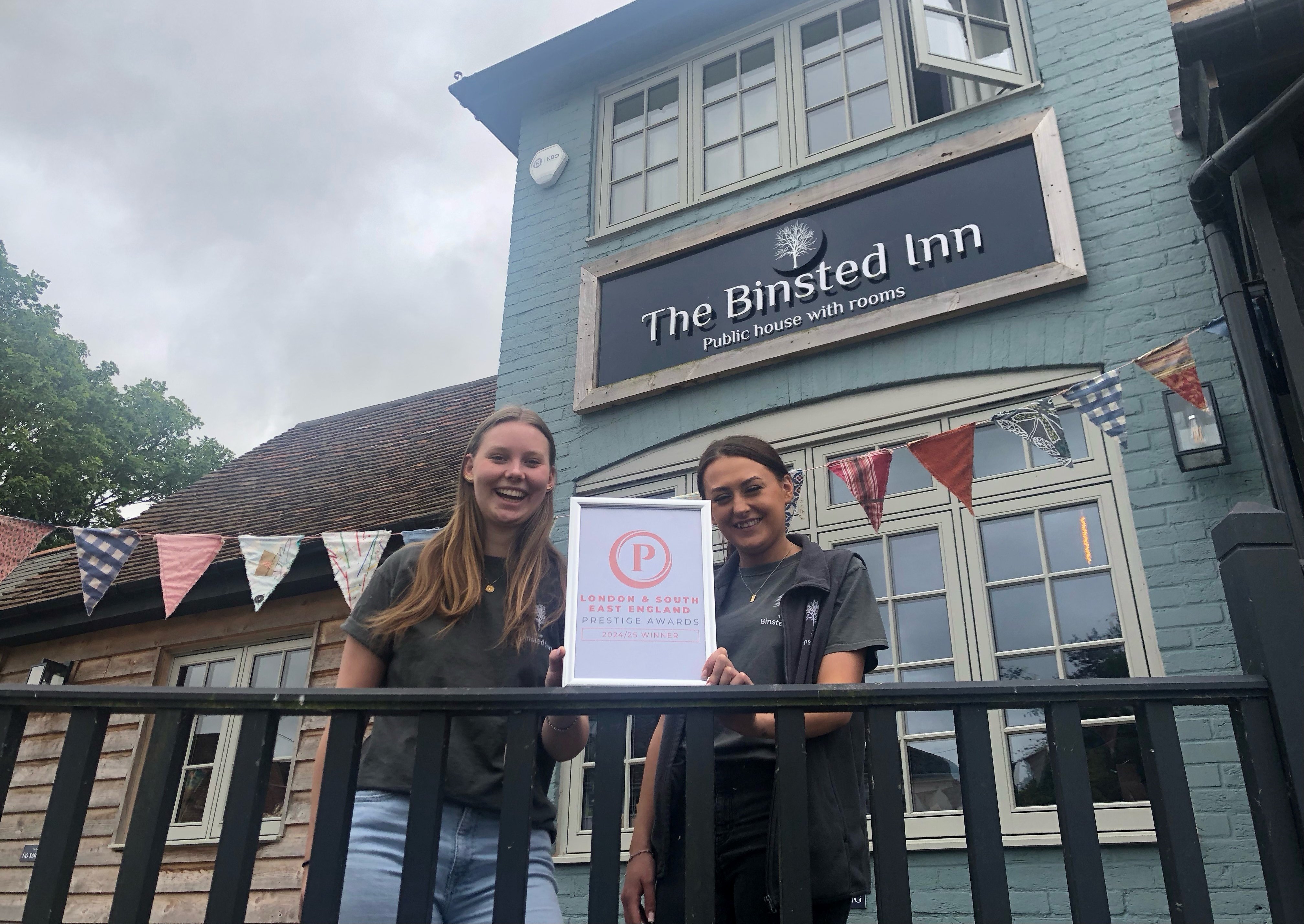 Popular village pub near Alton named Pub of the Year | farnhamherald.com