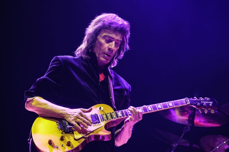 Steve Hackett.