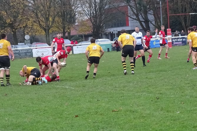 Joe Knowles shapes to pass for Petersfield, Petersfield v Winchester, November 30th 2024.