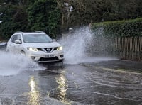 VIDEO: Pipe blockage causes flooding in Hampshire village