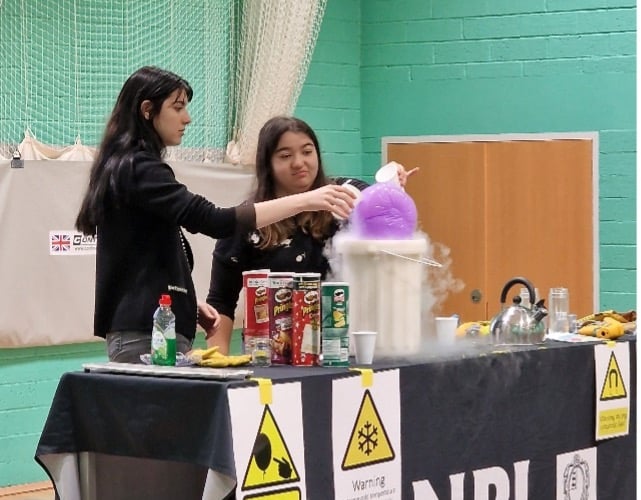 NPL Science Show Abbey School Farnham