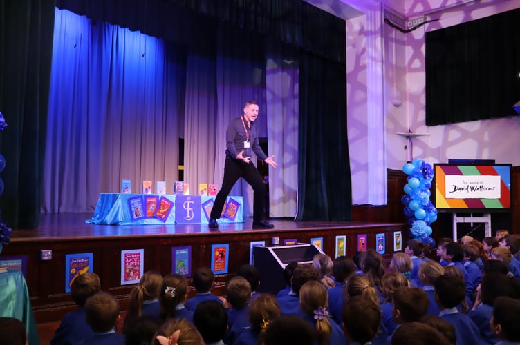 South Farnham School David Walliams PIC2